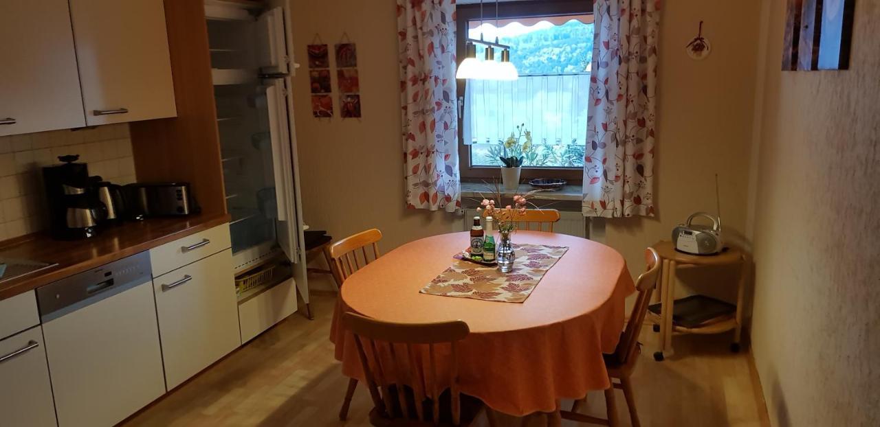 Ferienwohnungen Grill Schonberg  Bagian luar foto