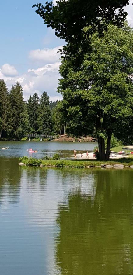 Ferienwohnungen Grill Schonberg  Bagian luar foto